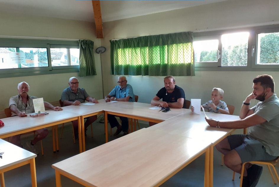 les cours de chilet de l'association nationale de defense des chasses traditionnelles à la grive
